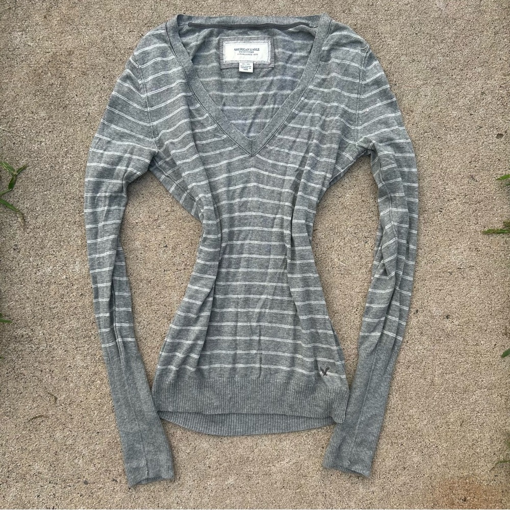 Y2K American Eagle striped long sleeve V-neck top